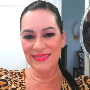 Meet your Posher, Pamela